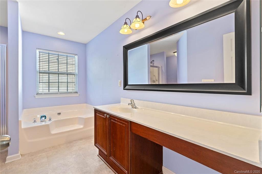 5053 Prosperity Ridge Road Charlotte, NC 28269 - Photo 18 of 24 Gallery Image 18