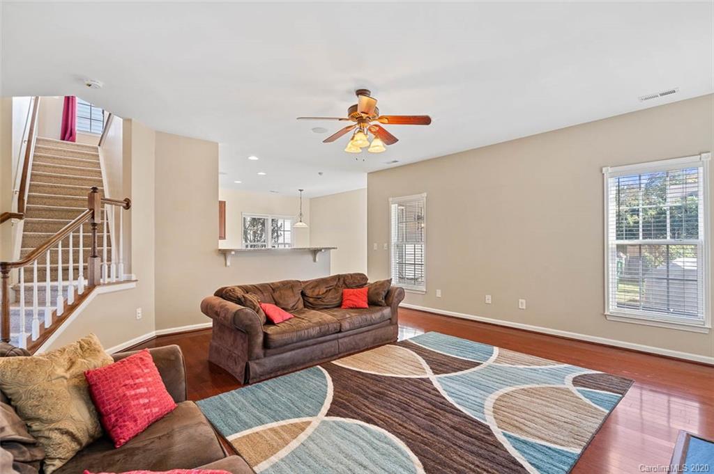 5053 Prosperity Ridge Road Charlotte, NC 28269 - Photo 8 of 24 Gallery Image 8
