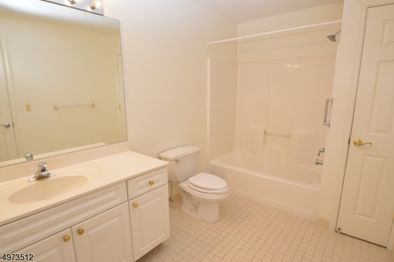 1 Jenny Lind Street, Unit 20 Netcong, NJ 07857 - Photo 4 of 15