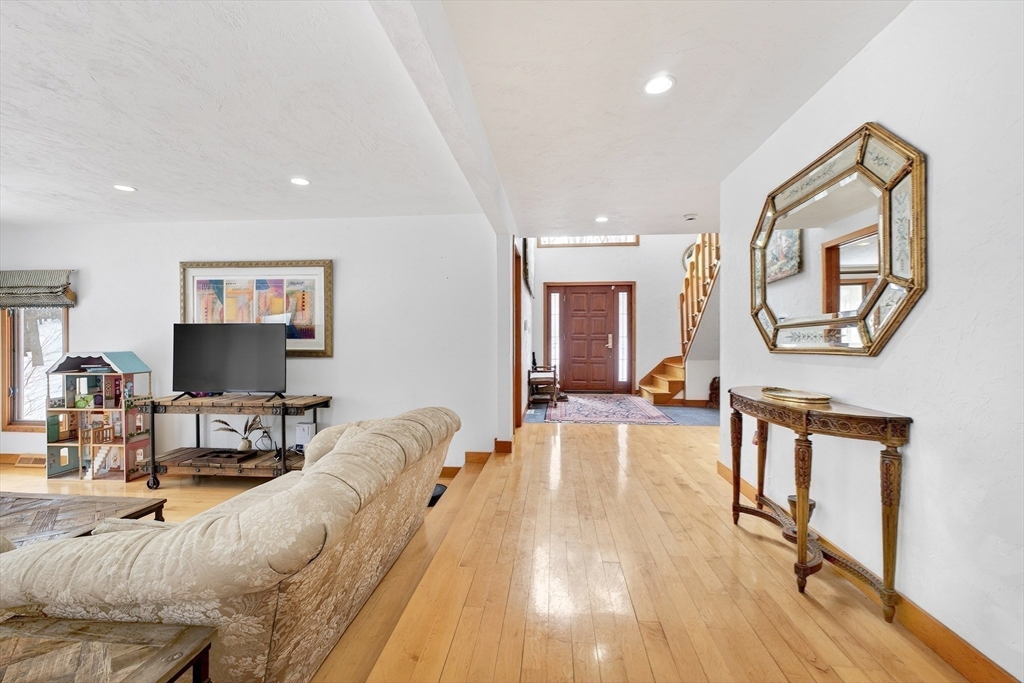 6 Smith Hill Road Lincoln, MA 01773 - Photo 14 of 28