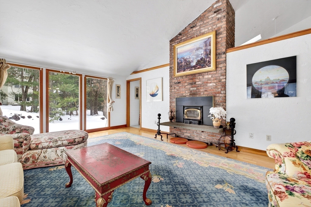 6 Smith Hill Road Lincoln, MA 01773 - Photo 9 of 28