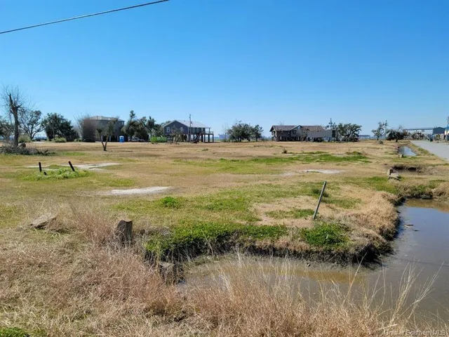 $70,000 | 9548 Big Lake Road, Lake Charles, LA 70605