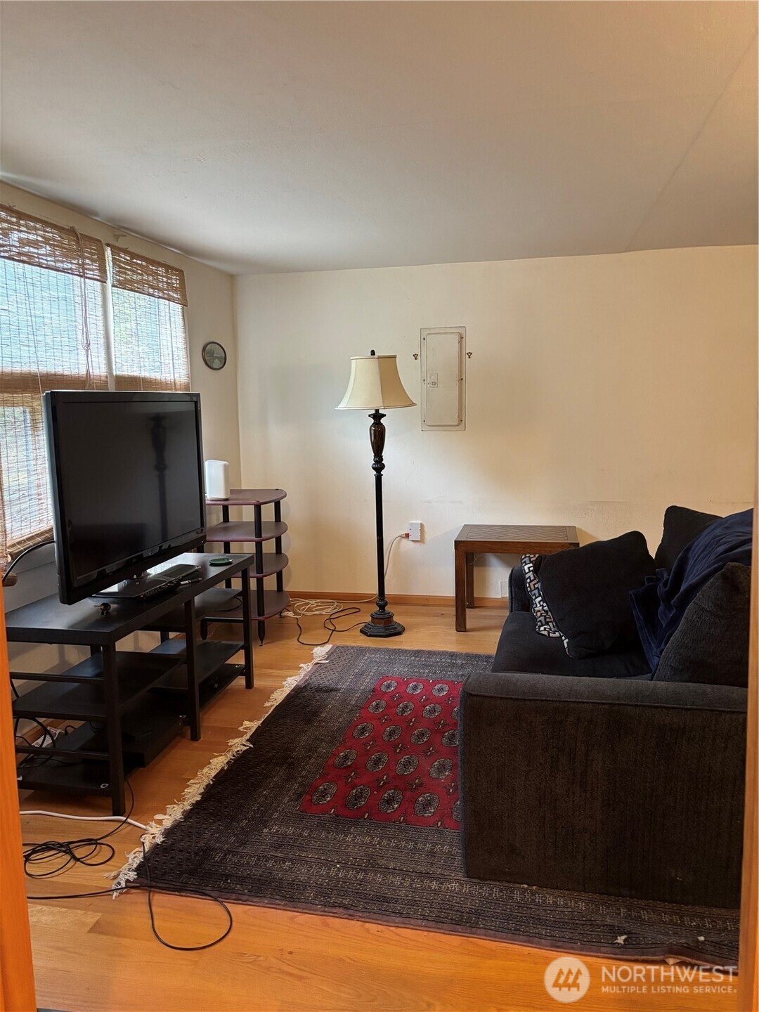 1940 Southwest Dawson Street Seattle, WA 98106 - Photo 12 of 28 Gallery Image 12