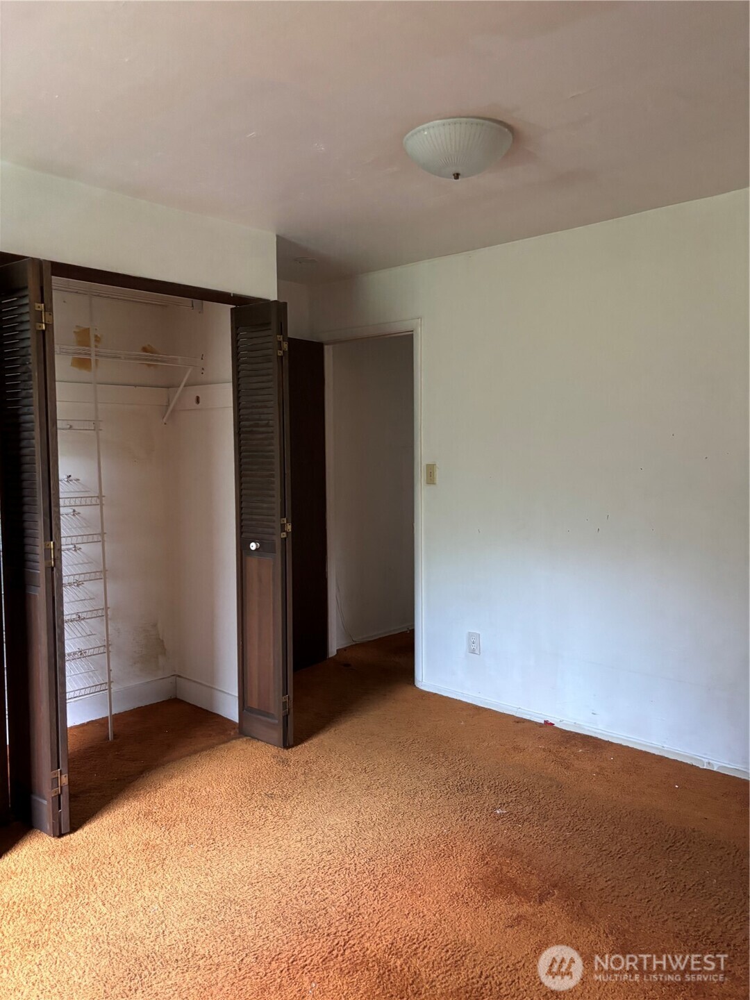 1940 Southwest Dawson Street Seattle, WA 98106 - Photo 13 of 28 Gallery Image 13