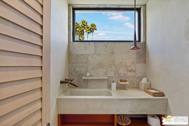 $2,600,000 | 64345 VÃa Risso, Palm Springs, CA 92264