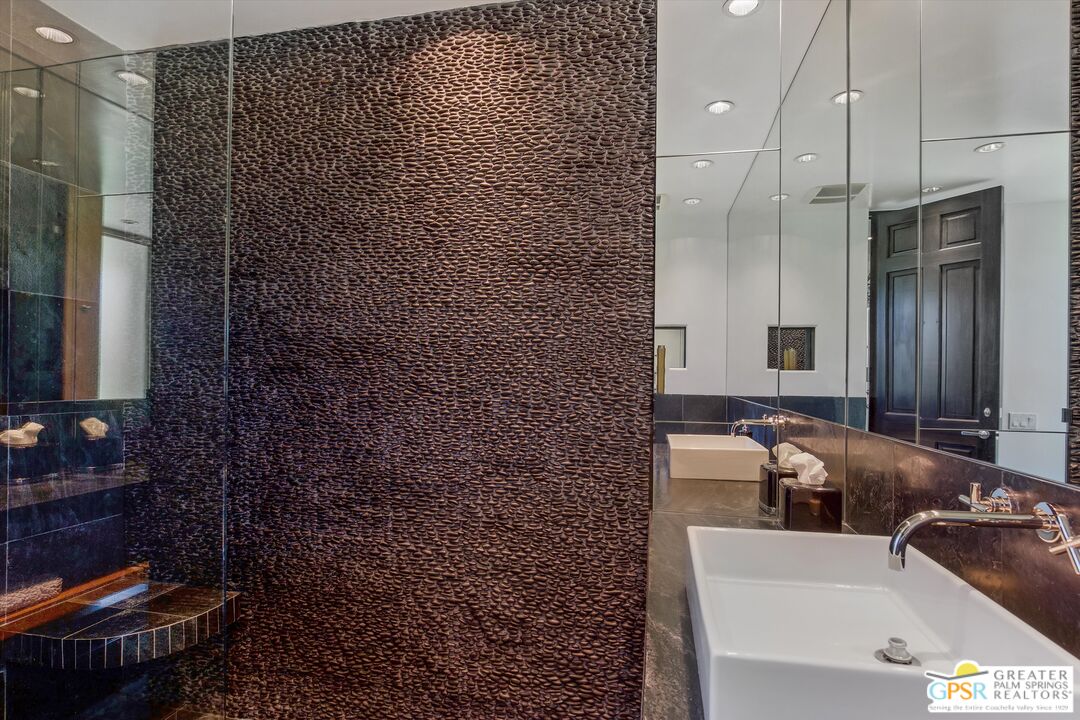 64345 Vía Risso Palm Springs, CA 92264 - Photo 40 of 54