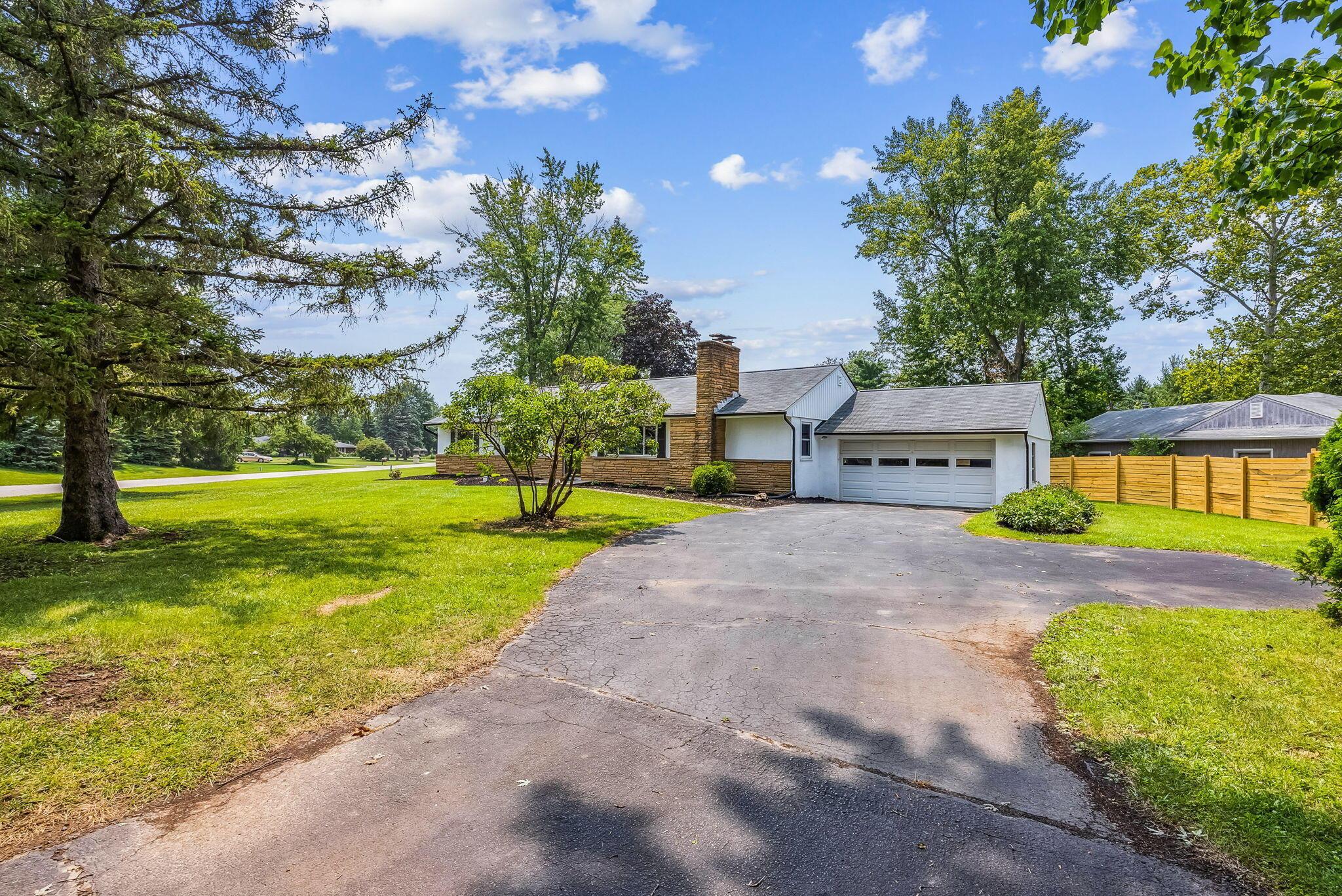 5115 Henderson Heights Road Columbus, OH 43220 - Photo 44 of 54 43-web-or-mls-5115-henderson-heights-rd