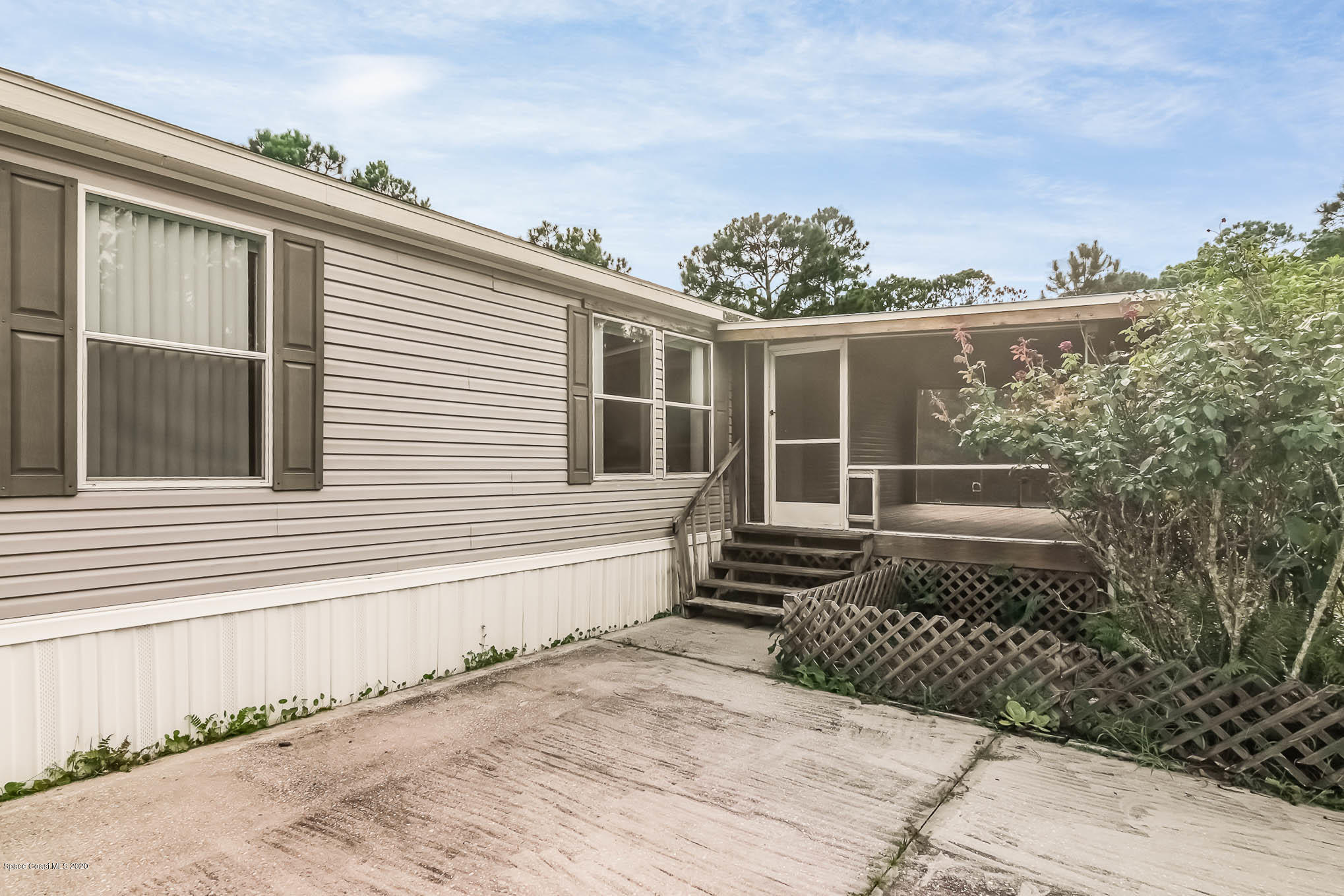 10401 Epiphyte Road Mims, FL 32754 - Photo 2 of 29 DSC_0206-Edit