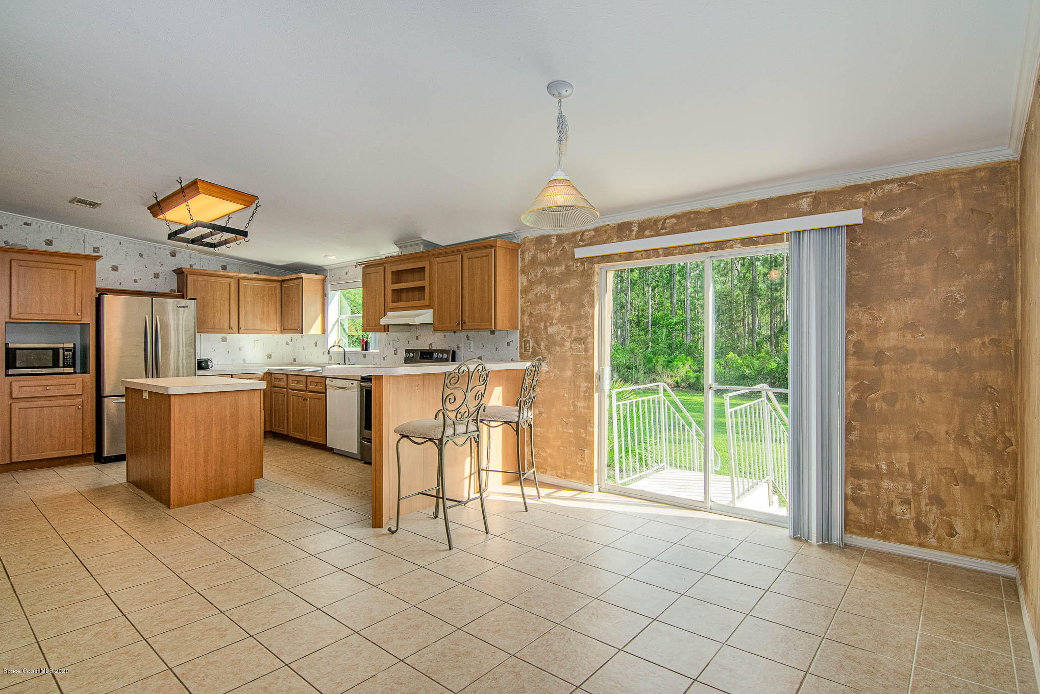 10401 Epiphyte Road Mims, FL 32754 - Photo 9 of 29 DSC_0173-Edit