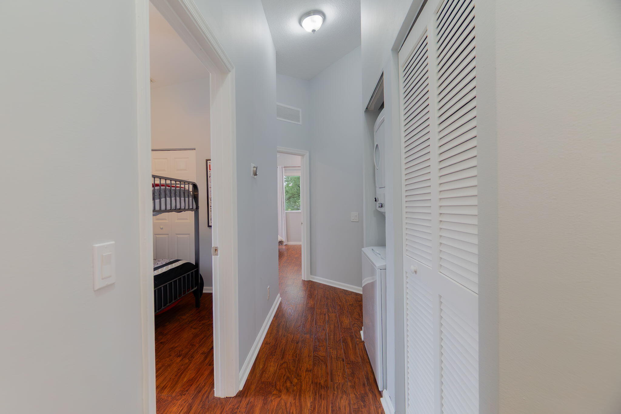 3185 Laurel Ridge Circle Riviera Beach, FL 33404 - Photo 15 of 45 16