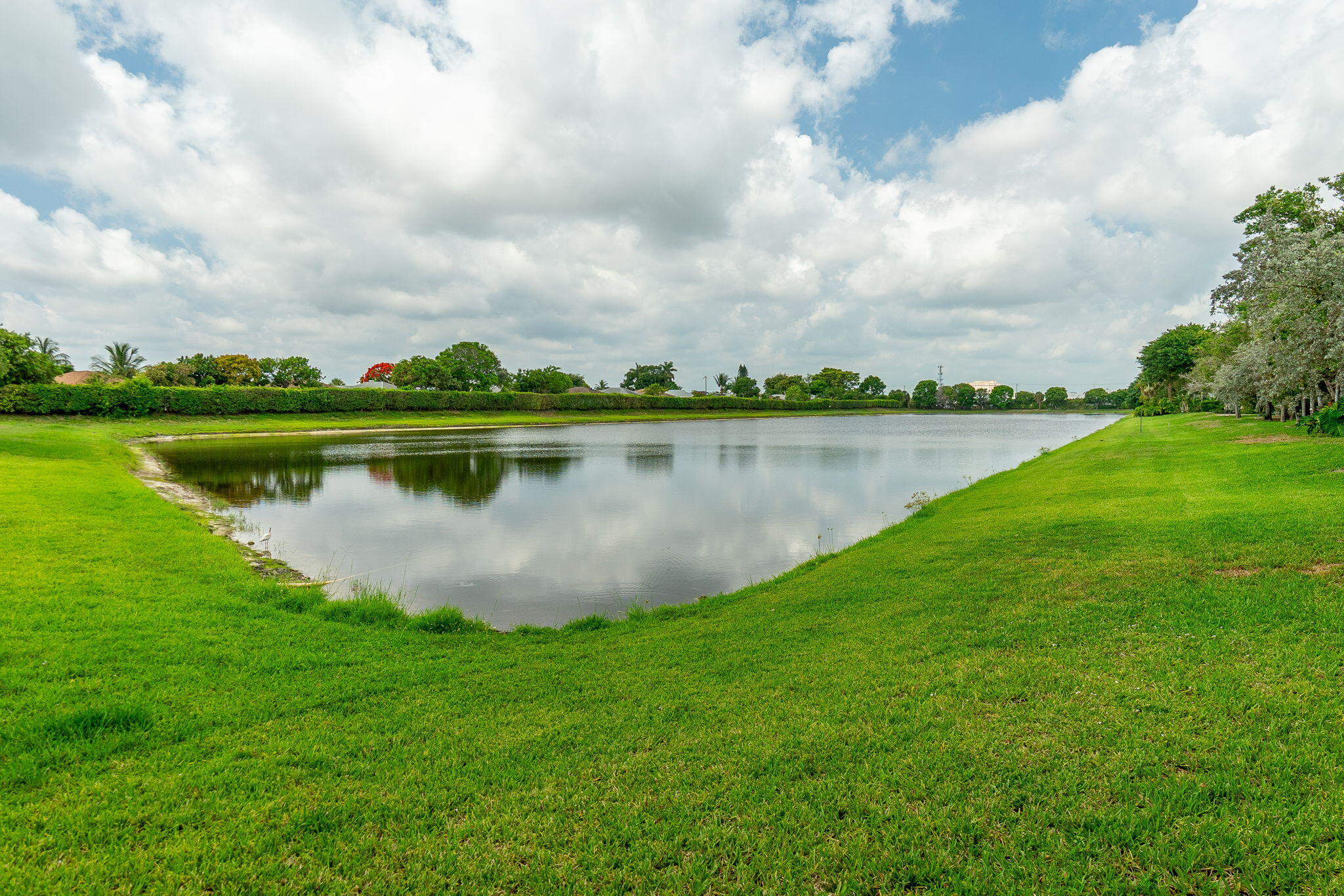 3185 Laurel Ridge Circle Riviera Beach, FL 33404 - Photo 32 of 45 33