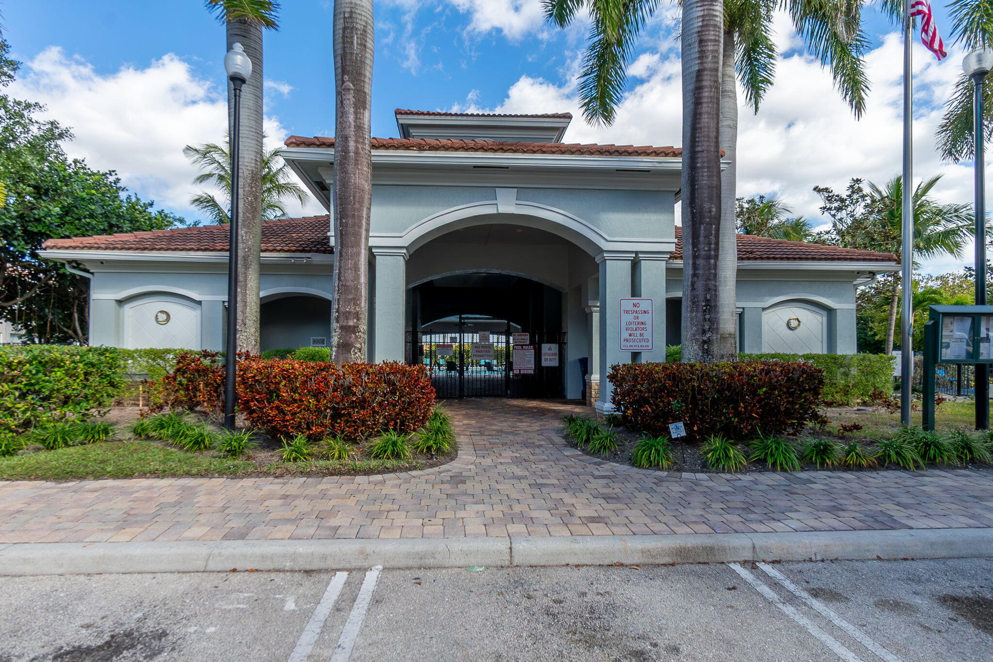 3185 Laurel Ridge Circle Riviera Beach, FL 33404 - Photo 35 of 45 36