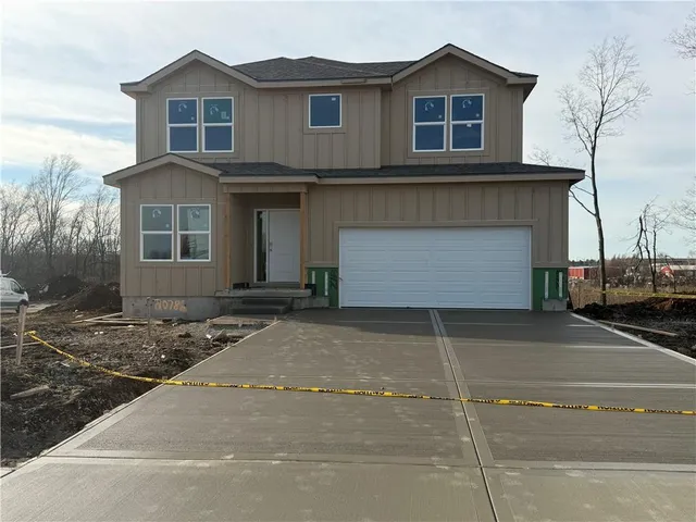 $449,950 | 20786 Emerald Street, Spring Hill, KS 66083