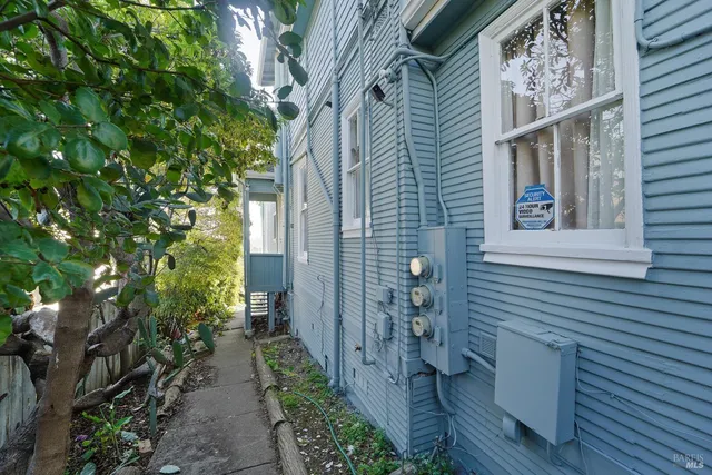 $599,000 | 302 Carolina Street, Vallejo, CA 94590