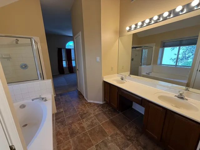 $2,600 | 1307 Rockridge Street, Round Rock, TX 78681