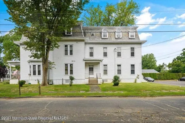 $899,000 | 125 East Commerce Street, Bridgeton, NJ 08302