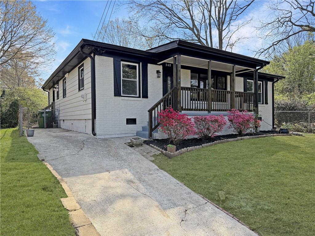 340 Brooks Avenue Southwest Atlanta, GA 30310 - Photo 1 of 16