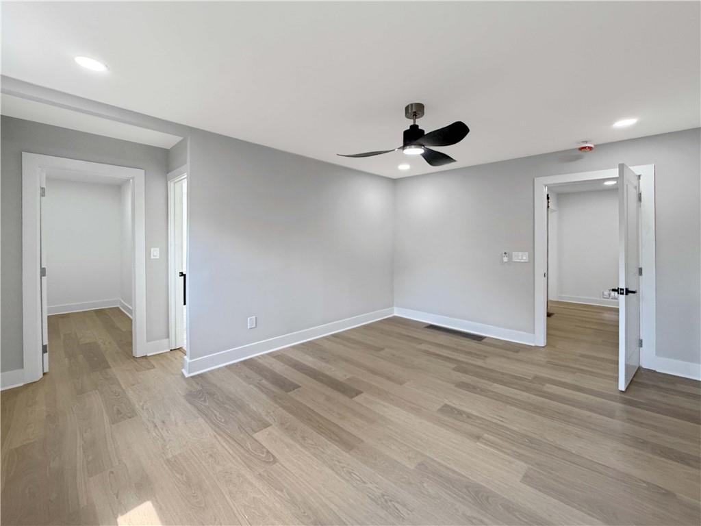 340 Brooks Avenue Southwest Atlanta, GA 30310 - Photo 12 of 16