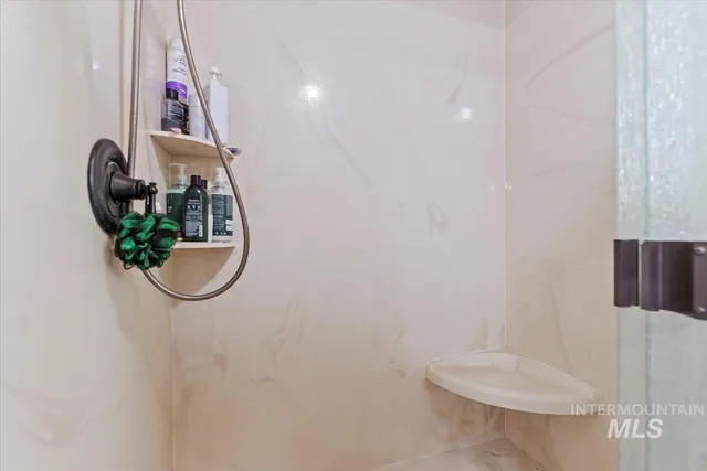 $799,000 | 1960 Fairview Avenue, Fruitland, ID 83619