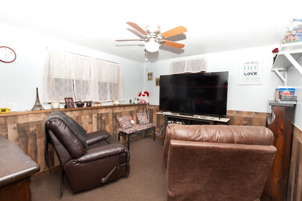 185 Lowell Street Rochester, NH 03867 - Photo 22 of 28