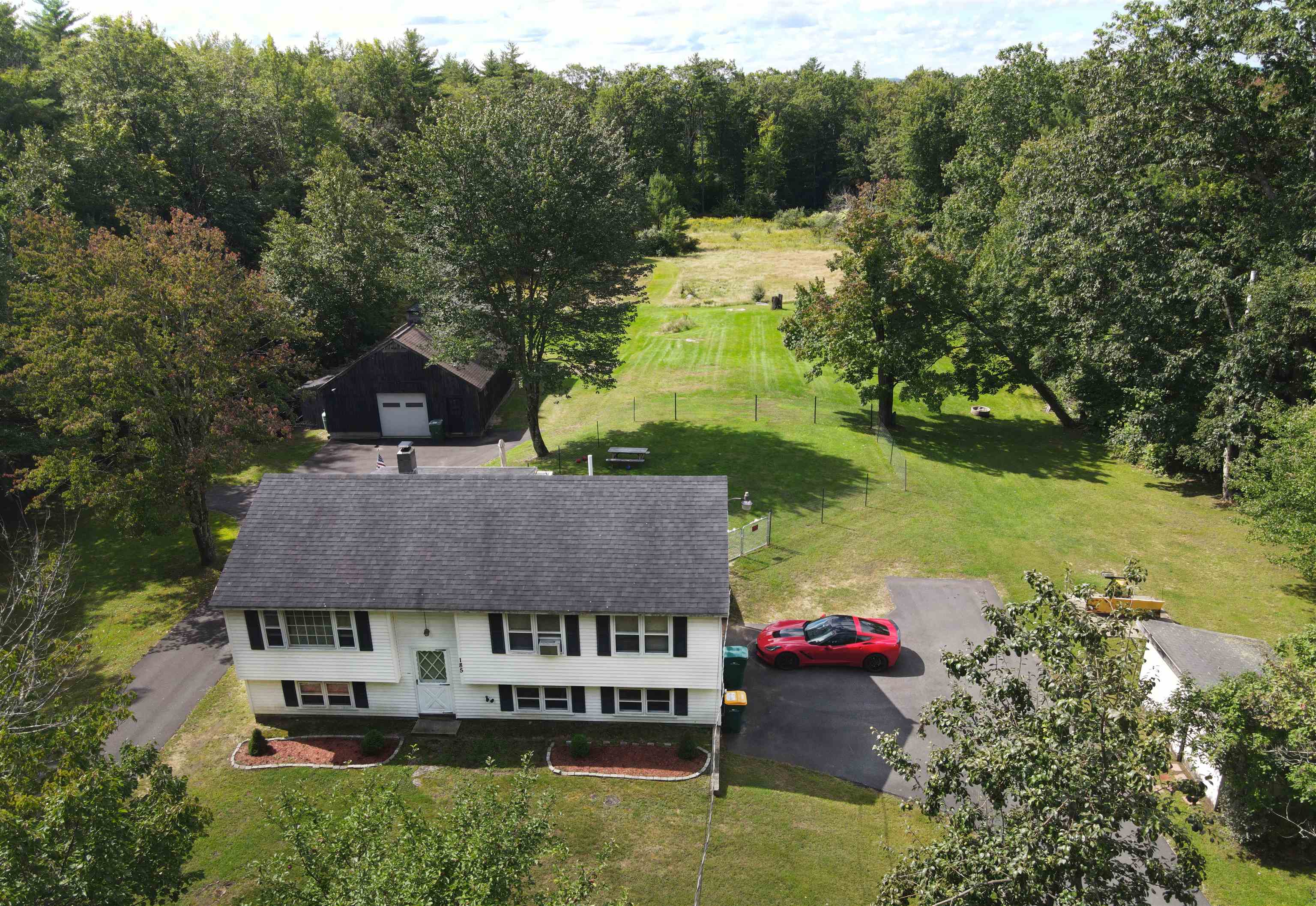 185 Lowell Street Rochester, NH 03867 - Photo 4 of 28