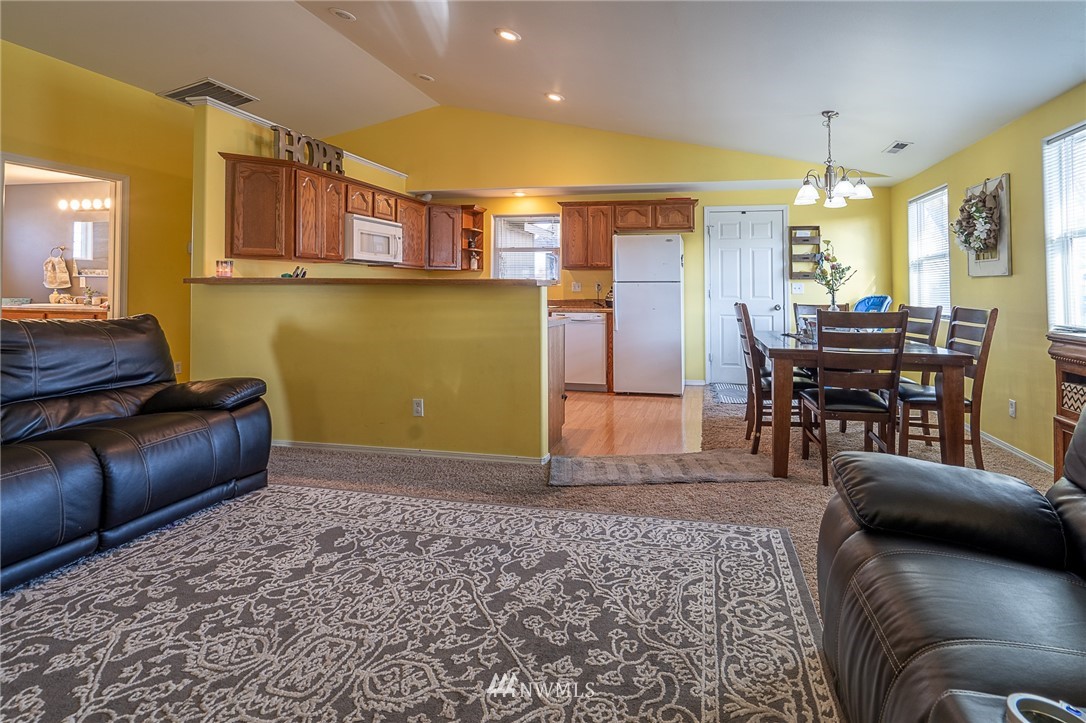 402 West Reisner Road Moses Lake, WA 98837 - Photo 14 of 29 Gallery Image 14