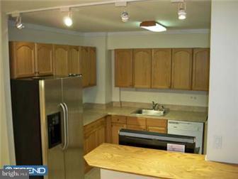 7947 Verree Road Philadelphia, PA 19111 - Photo 6 of 12 Kitchen