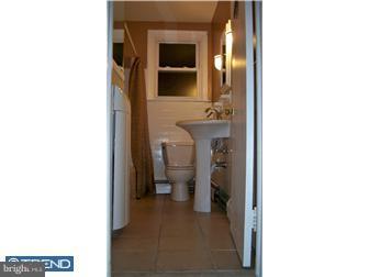 7947 Verree Road Philadelphia, PA 19111 - Photo 8 of 12 Bathroom