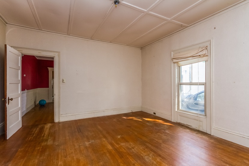 605 Hall Street Manchester, NH 03104 - Photo 13 of 23