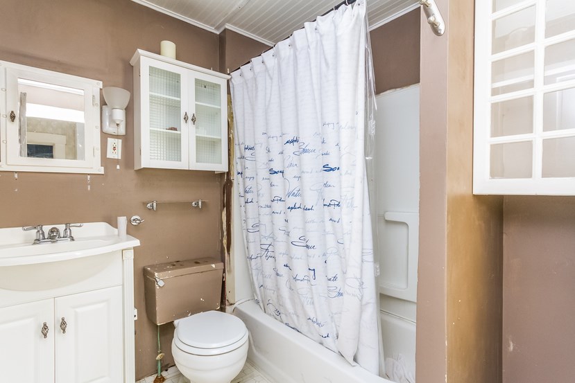 605 Hall Street Manchester, NH 03104 - Photo 15 of 23