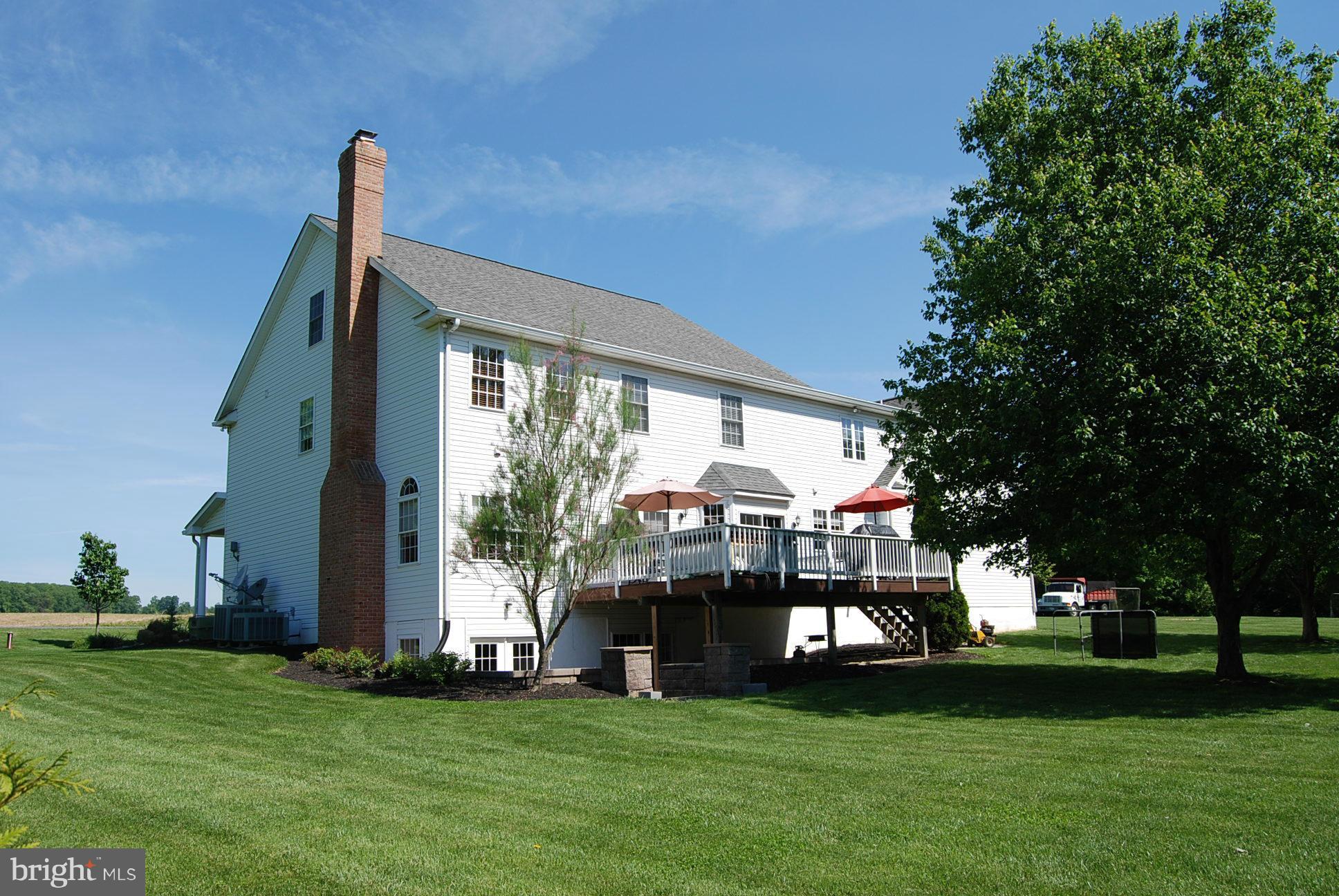 17885 Shaffers Mill Road Mount Airy, MD 21771 - Photo 14 of 27 Exterior (Rear)