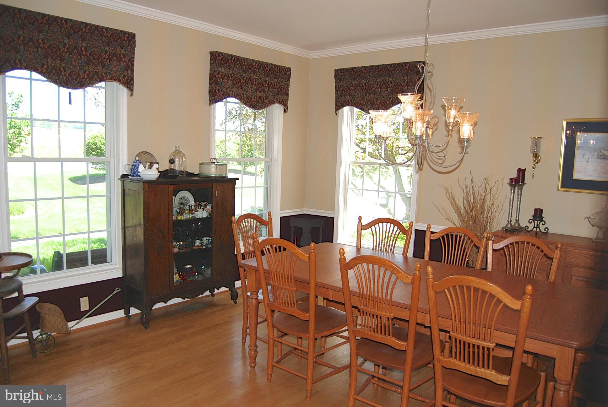 17885 Shaffers Mill Road Mount Airy, MD 21771 - Photo 19 of 27 Dining Room
