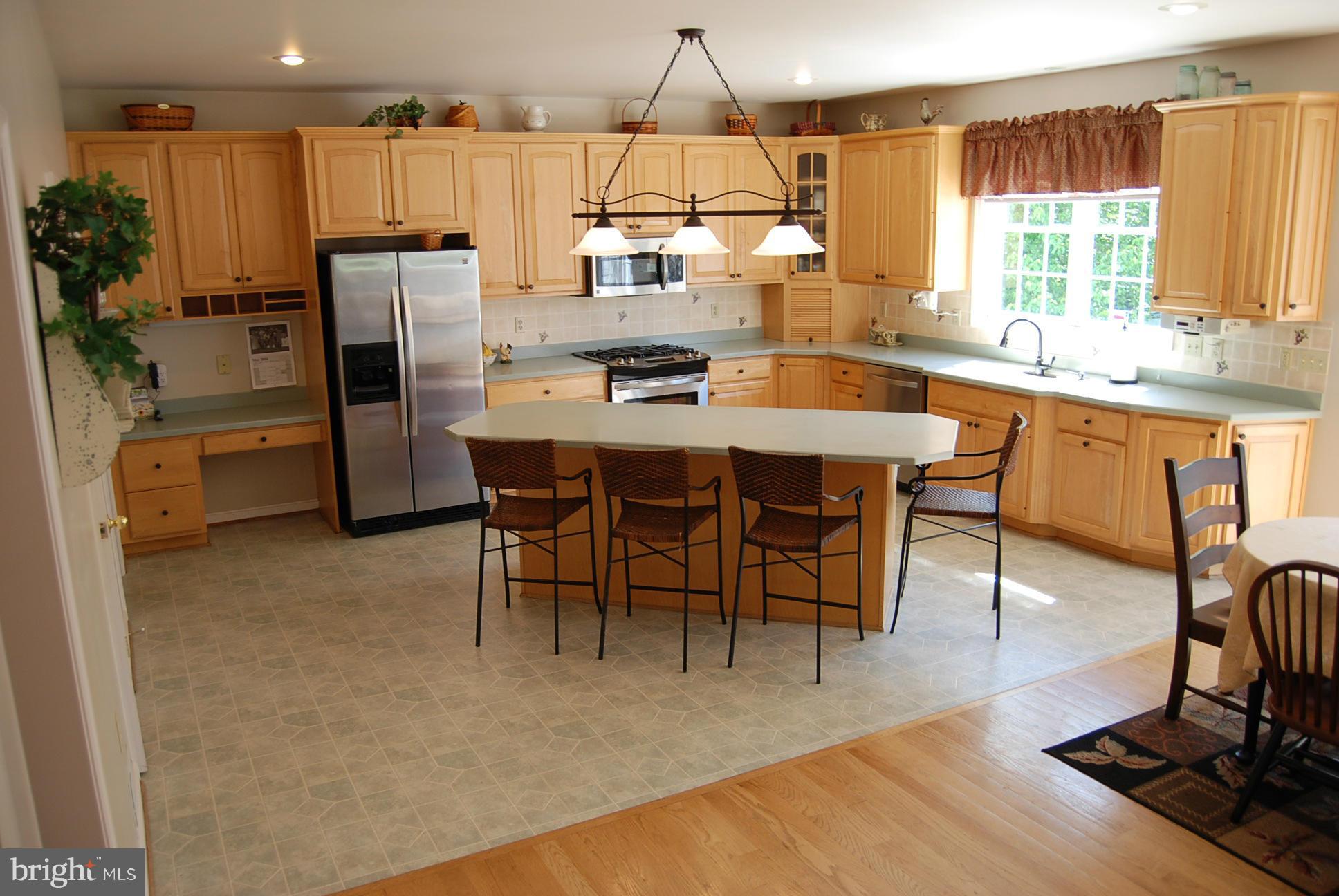 17885 Shaffers Mill Road Mount Airy, MD 21771 - Photo 3 of 27 Kitchen