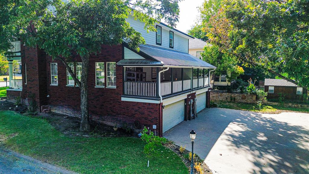 300 West Spring Street Weatherford, TX 76086 - Photo 8 of 37 Gallery Image 8