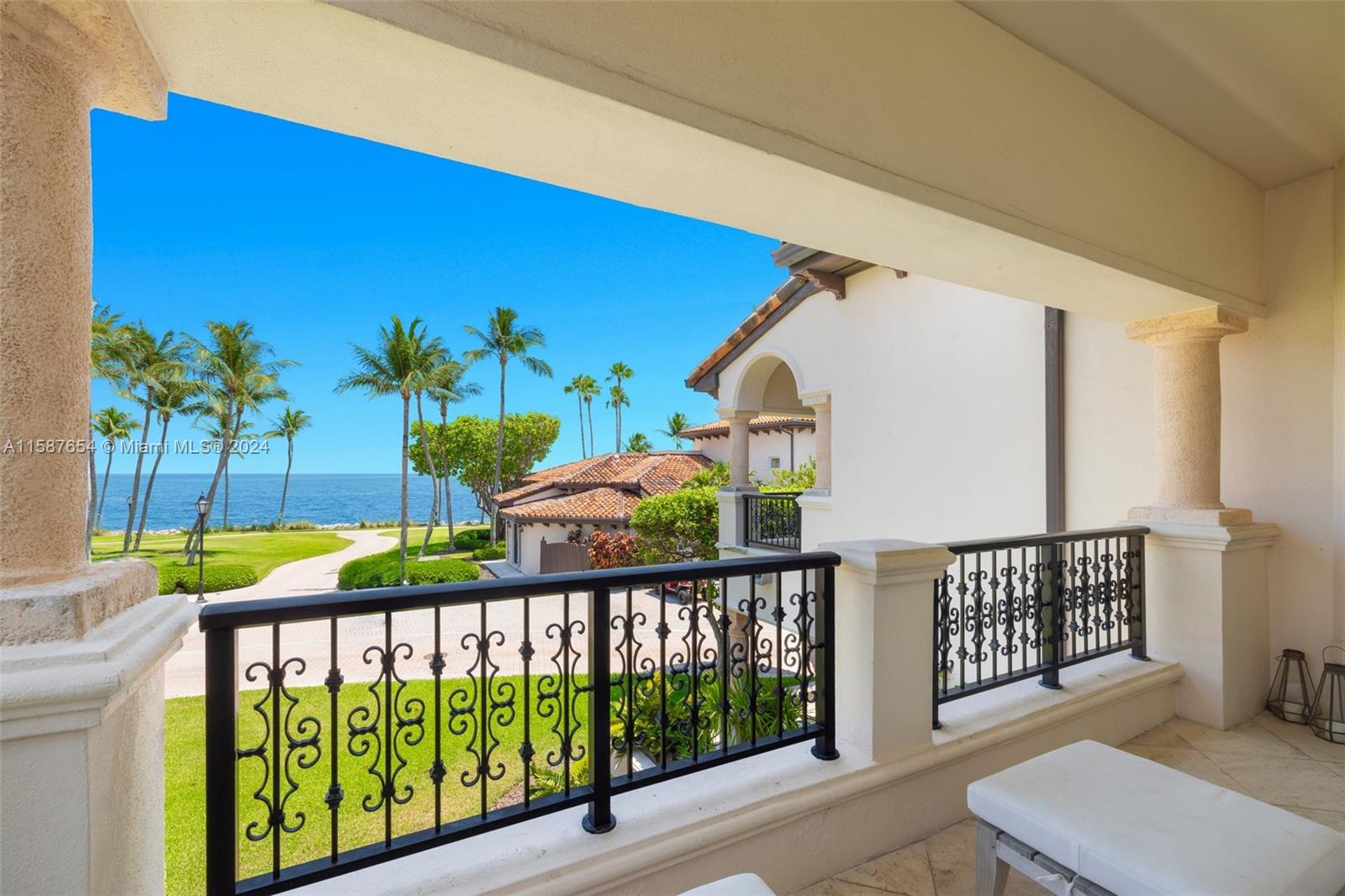 15122 Fisher Island Drive, Unit 15122 Miami Beach, FL 33109 - Photo 25 of 55