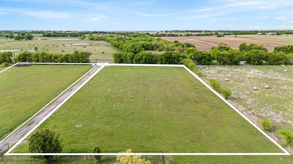 455 St Decatur Tx 76234 Krum, TX 76249 - Photo 1 of 10 Gallery Image 1