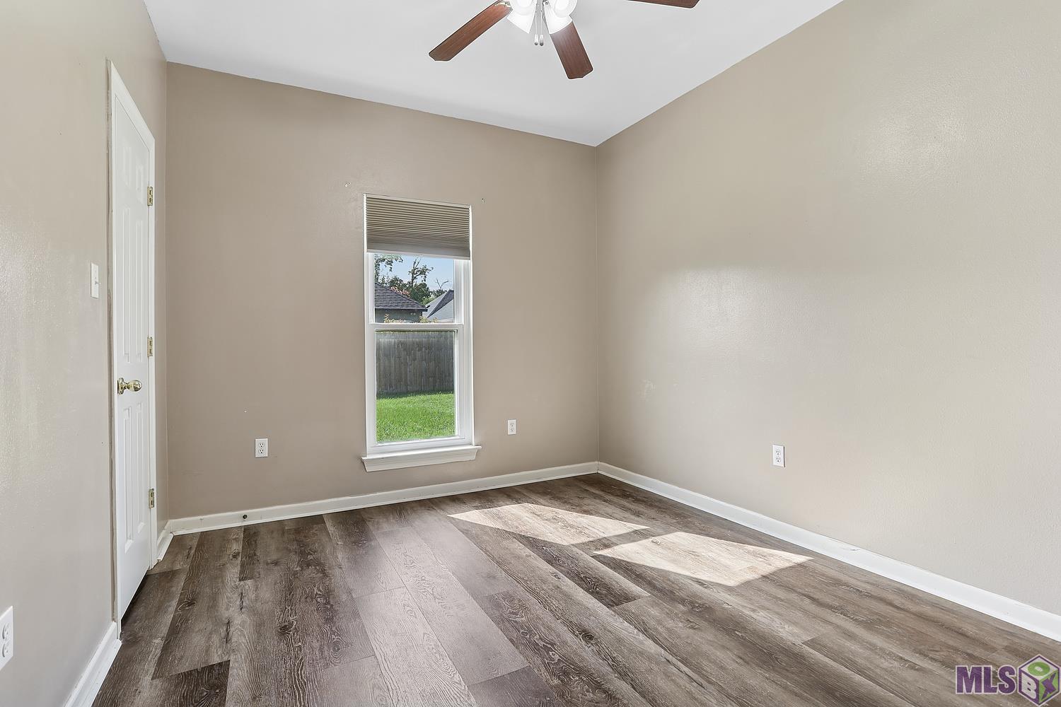 5565 Ducros Drive Baton Rouge, LA 70820 - Photo 12 of 16