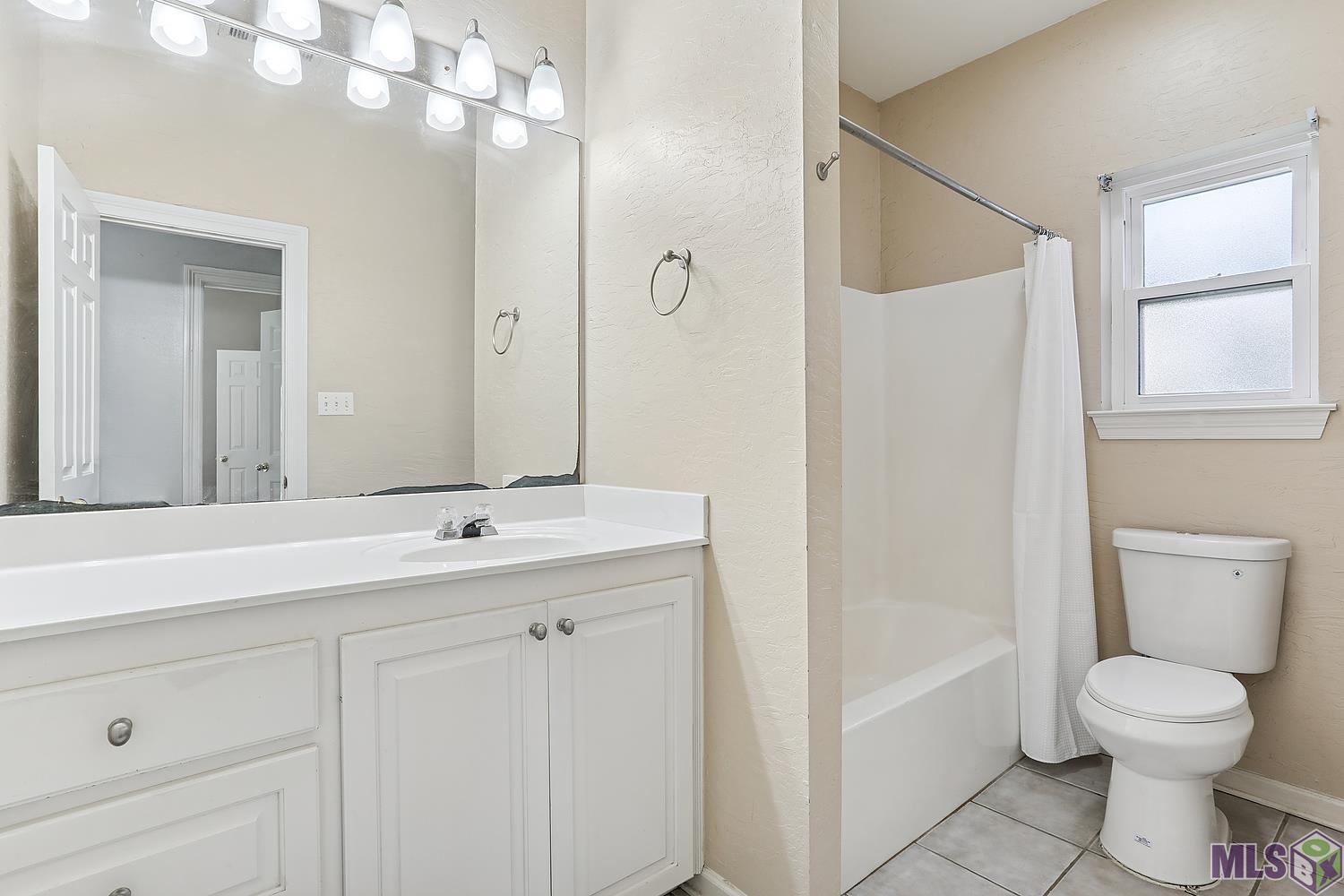 5565 Ducros Drive Baton Rouge, LA 70820 - Photo 13 of 16