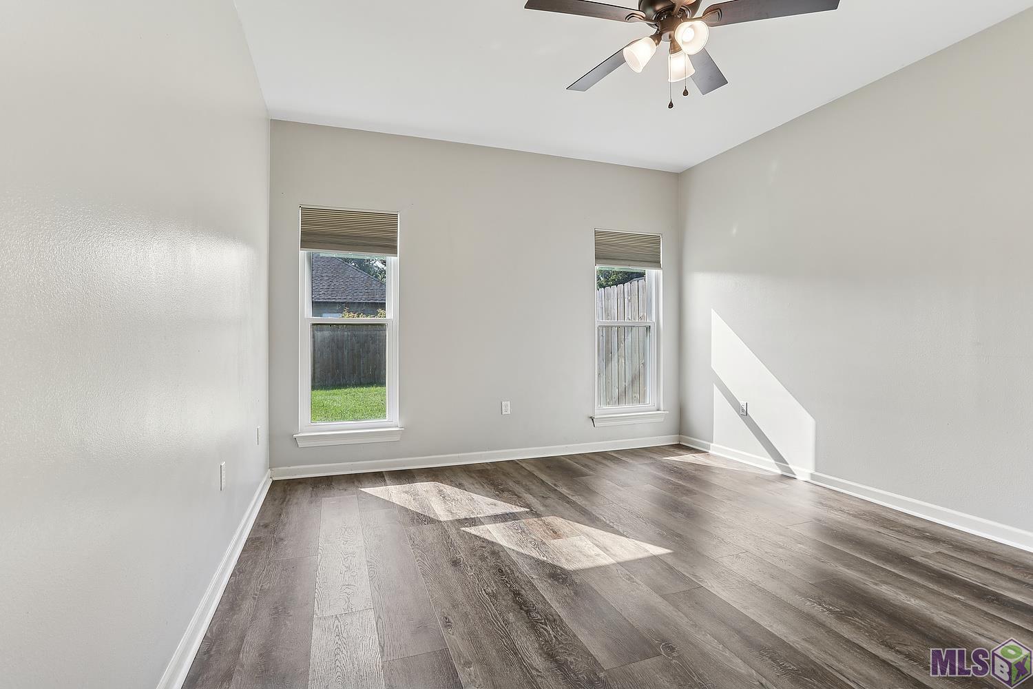 5565 Ducros Drive Baton Rouge, LA 70820 - Photo 8 of 16