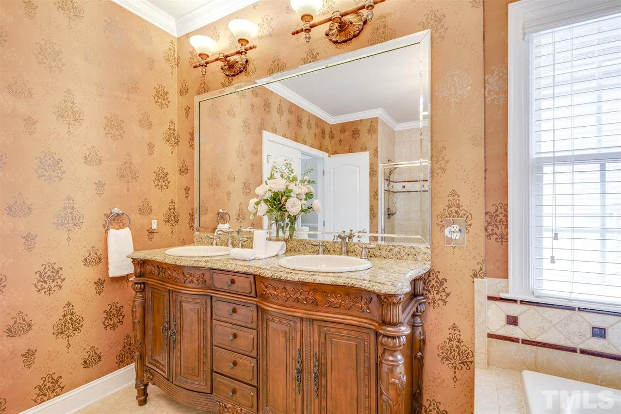 9445 Collingdale Way Raleigh, NC 27617 - Photo 15 of 29 Gallery Image 15