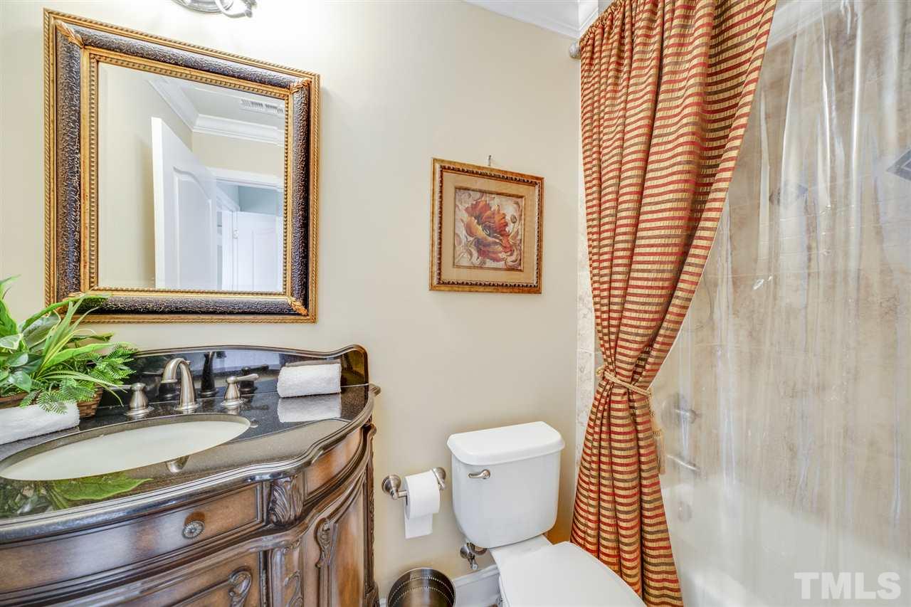 9445 Collingdale Way Raleigh, NC 27617 - Photo 18 of 29 Gallery Image 18