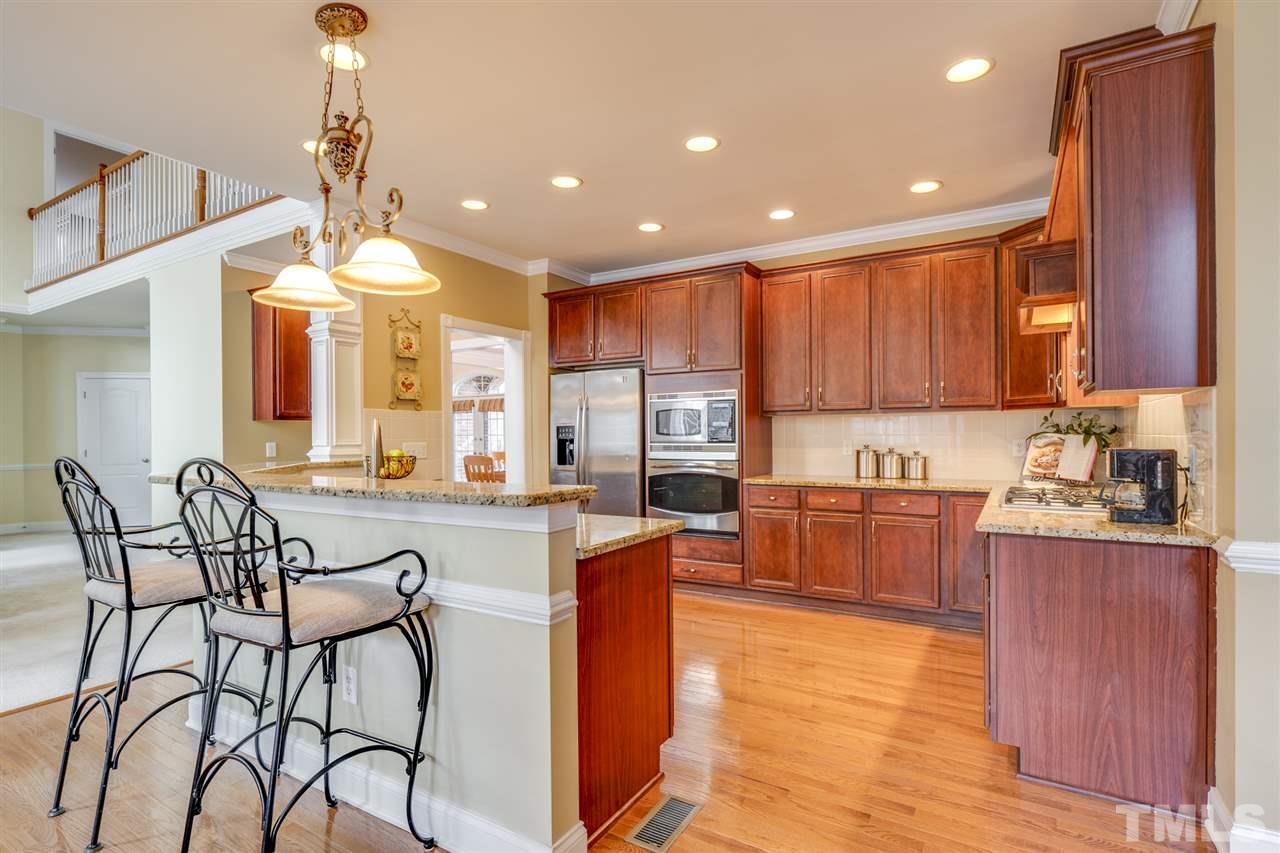 9445 Collingdale Way Raleigh, NC 27617 - Photo 6 of 29 Gallery Image 6