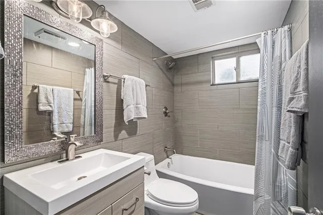 $99,000 | 435 West 104th Street, Unit E, Kansas City, MO 64114