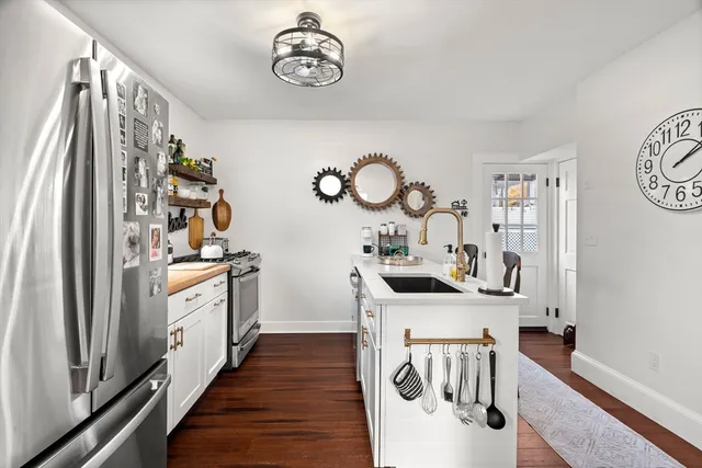 $570,000 | 28 Rutherford Avenue, Haverhill, MA 01830