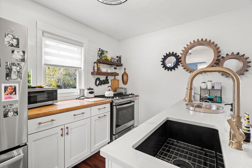 28 Rutherford Avenue Haverhill, MA 01830 - Photo 19 of 36