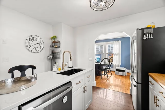 $570,000 | 28 Rutherford Avenue, Haverhill, MA 01830