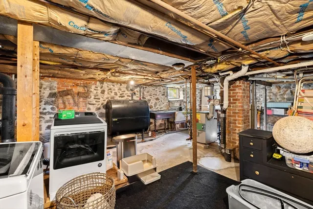 $570,000 | 28 Rutherford Avenue, Haverhill, MA 01830