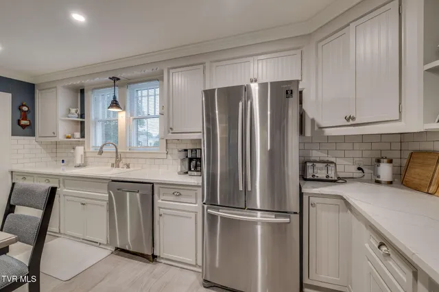 $425,000 | 604 Bravo Street, Elizabethton, TN 37643