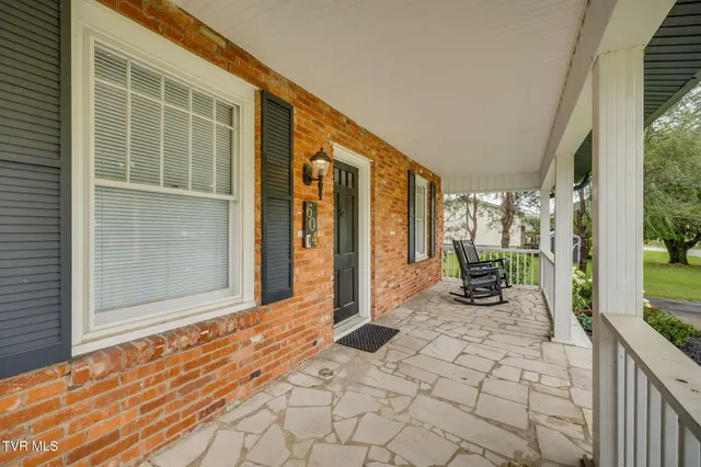 $425,000 | 604 Bravo Street, Elizabethton, TN 37643