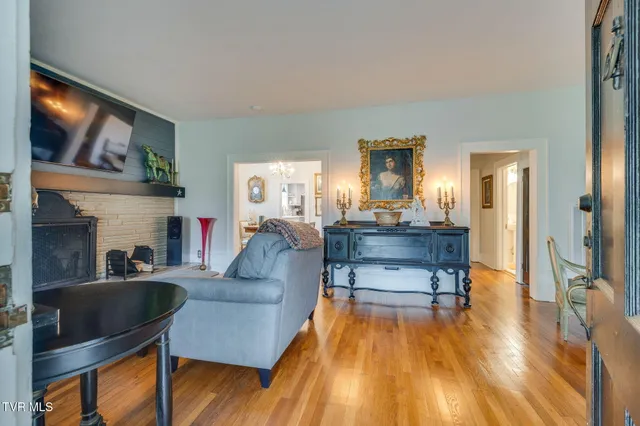 $425,000 | 604 Bravo Street, Elizabethton, TN 37643